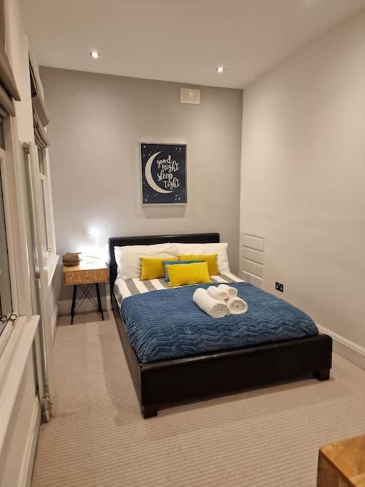 Quintessentially 'London' Flat Exterior foto